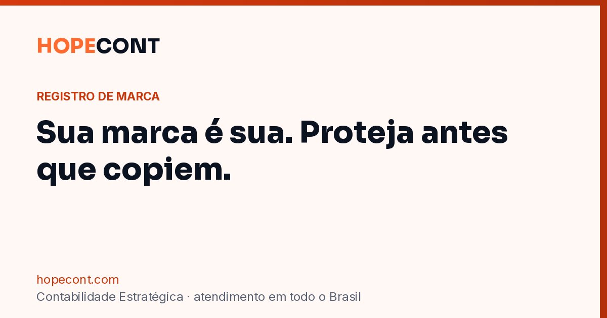 Símbolo de marca registrada sobre uma mesa de trabalho, representando o registro de marca no INPI